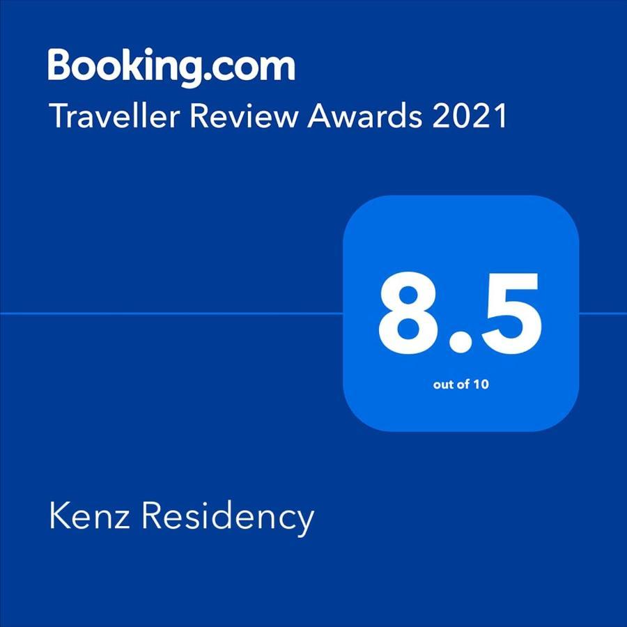 Kenz Residency Hotel Kochi Екстериор снимка