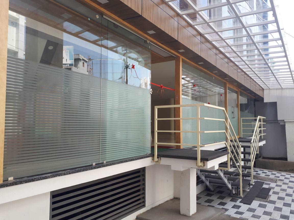 Kenz Residency Hotel Kochi Екстериор снимка